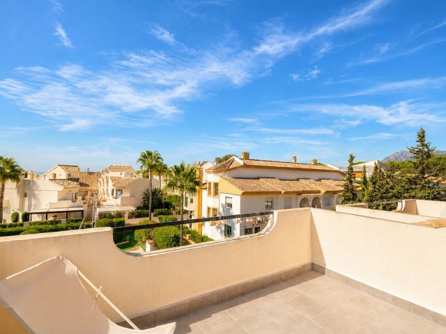 Rivitalo, Costabella, R5449246