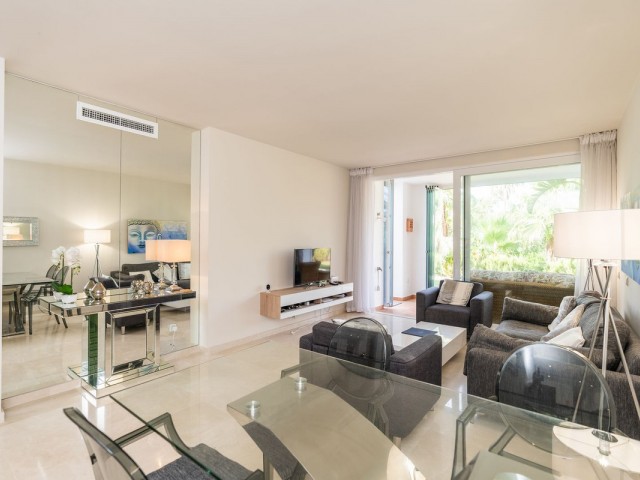 Apartment, Casares, R5462962