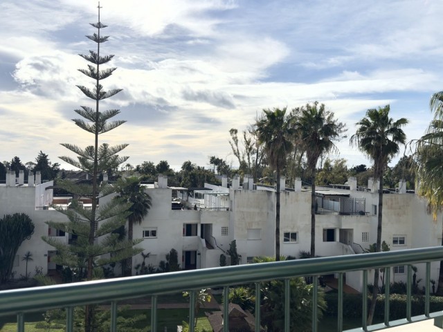 Penthouse, Guadalmina Baja, R5302732
