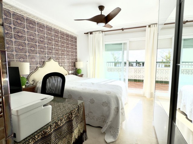 Penthouse in Guadalmina Baja