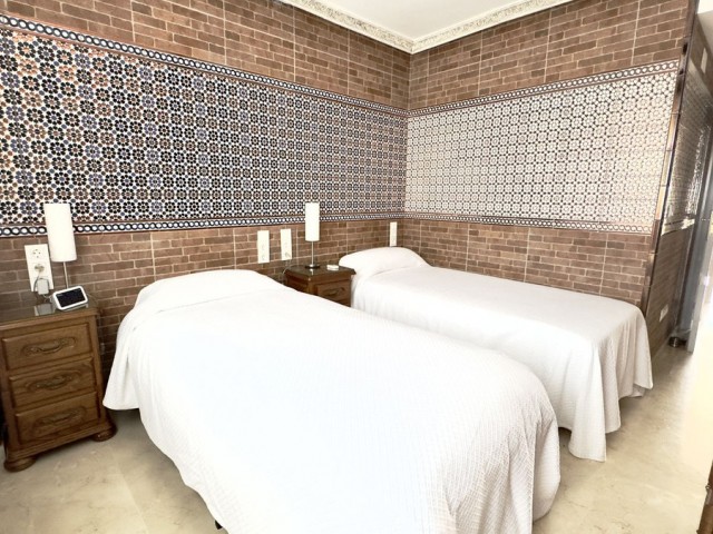 Penthouse in Guadalmina Baja