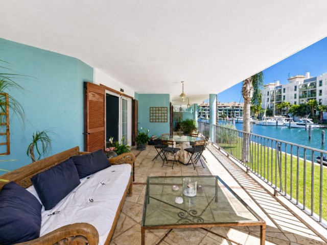 Apartment, Sotogrande Marina, R5462098