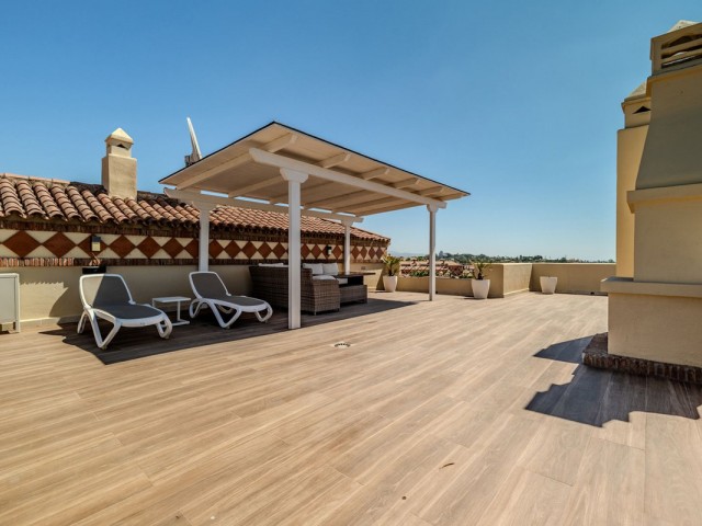 Penthouse, Bel Air, R5462992