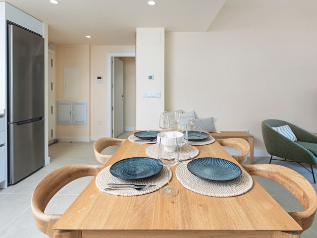 Apartamento con 2 Dormitorios  en Selwo
