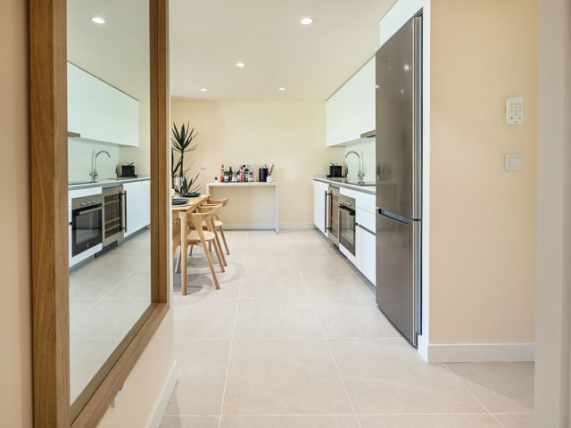 Apartamento con 2 Dormitorios  en Selwo