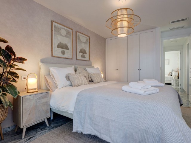 Apartamento con 5 Dormitorios  en Bahía de Marbella