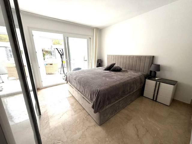 Apartment, El Paraiso, R5464810