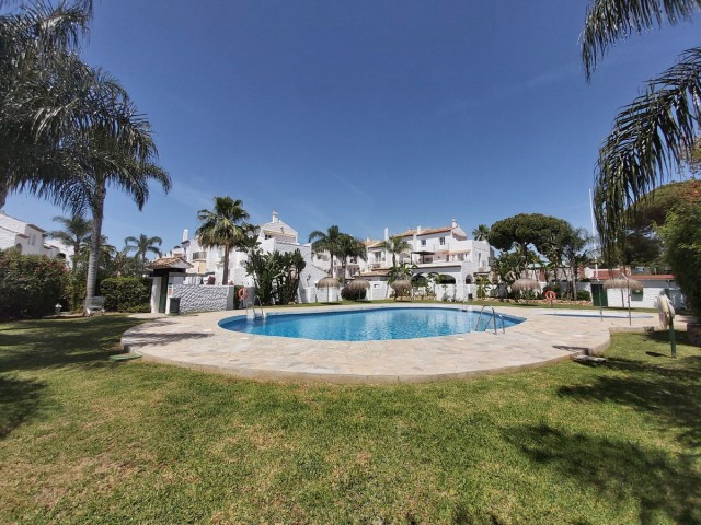 2 Bedrooms Apartment in El Paraiso