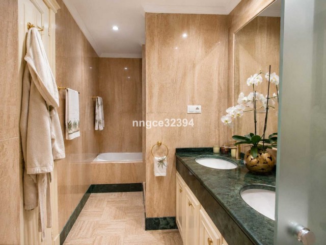 2 Bedrooms Apartment in Sierra Blanca