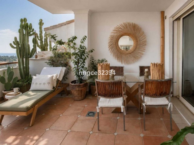 2 Bedrooms Apartment in Sierra Blanca