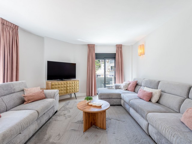 2 Bedrooms Apartment in La Carihuela