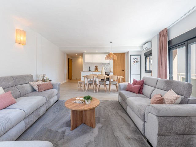 2 Bedrooms Apartment in La Carihuela