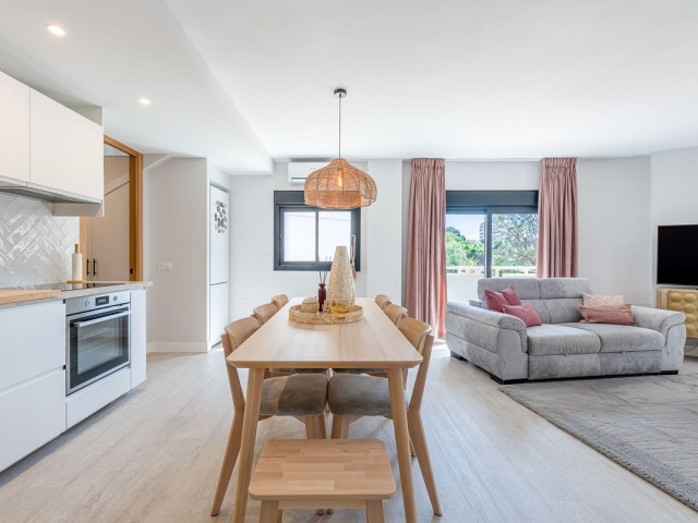 2 Bedrooms Apartment in La Carihuela