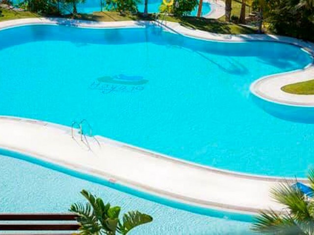 Apartamento con 2 Dormitorios  en Los Flamingos