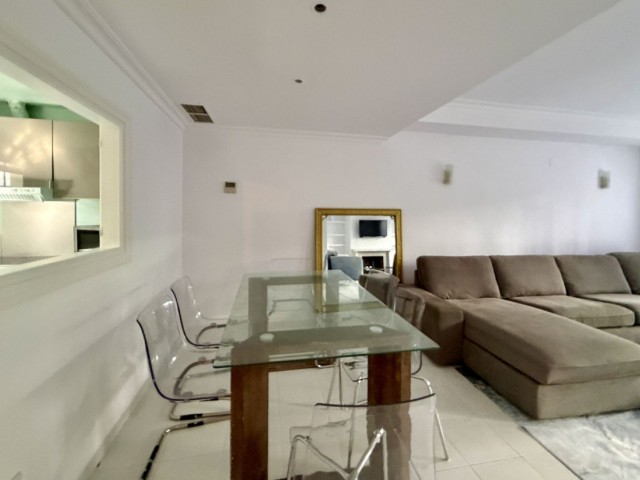 Reihenhaus, Guadalmina Baja, R5469064