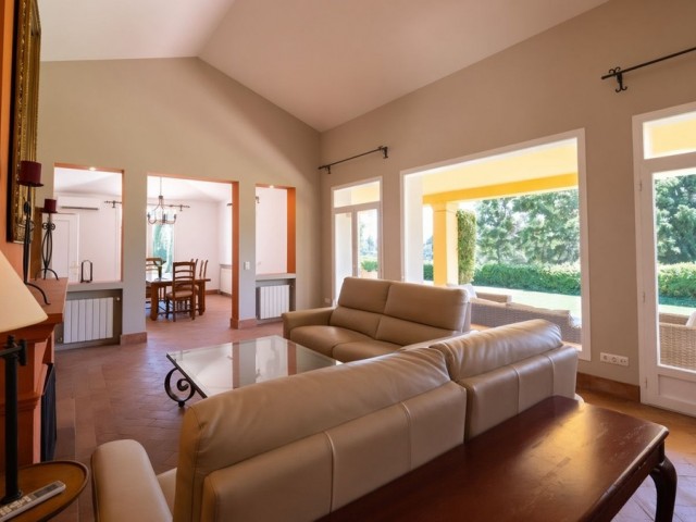 Villa, Sotogrande Costa, R5469070
