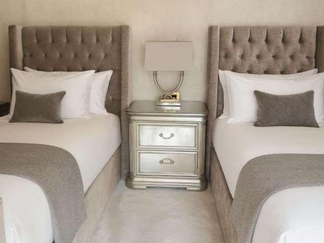 Apartamento con 3 Dormitorios  en San Roque Club