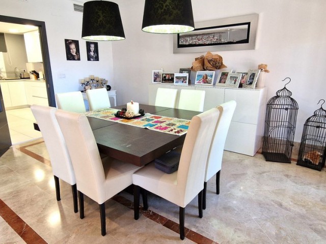 Villa, Santa Clara, R5367199