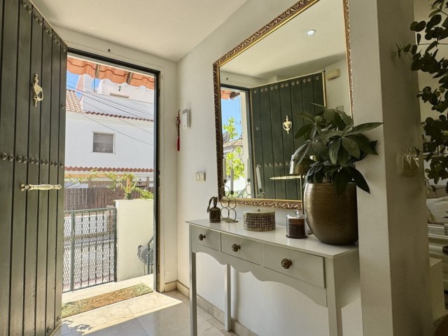 4 Bedrooms Villa in Arroyo de la Miel