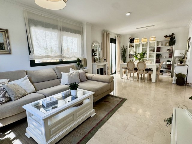 4 Bedrooms Villa in Arroyo de la Miel
