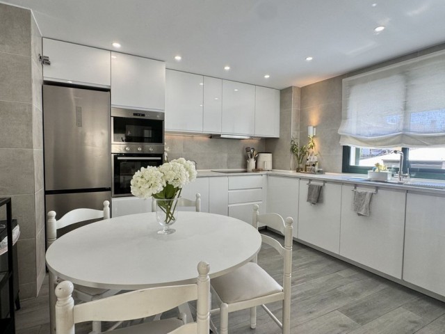 4 Bedrooms Villa in Arroyo de la Miel