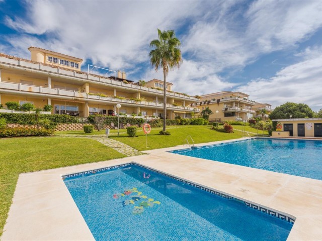Apartment, Cabopino, R5468050