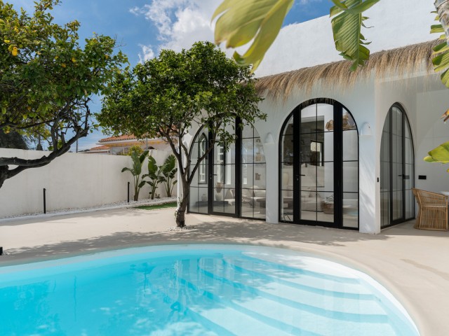 Villa, El Pinillo, R5475994