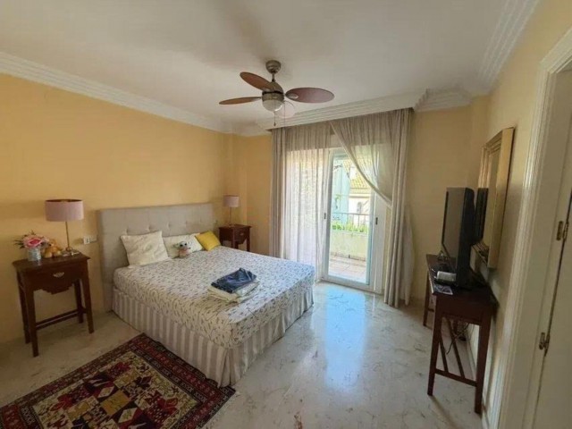 4 Bedrooms Townhouse in El Rosario
