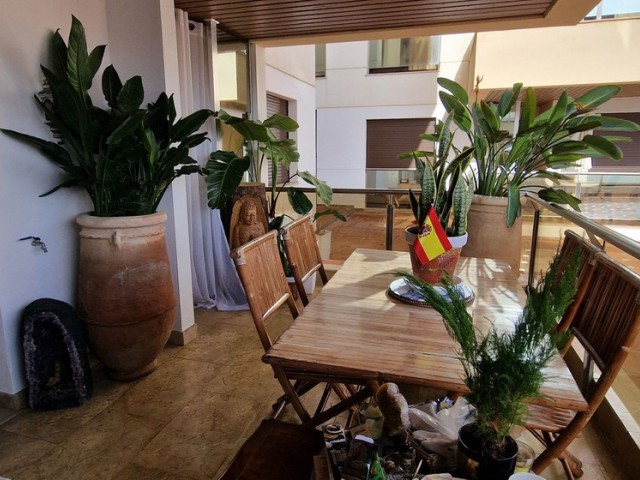 2 Bedrooms Apartment in La Duquesa