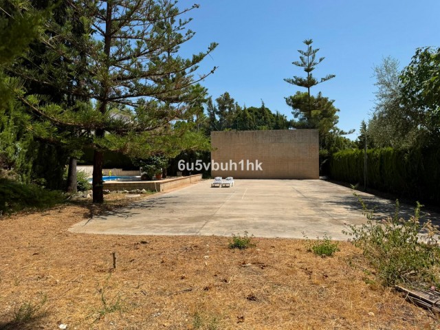 7 Makuuhuoneen Huvila Campo Mijas