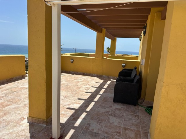 2 Bedrooms Apartment in Manilva