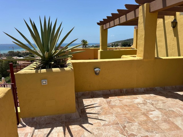 2 Bedrooms Apartment in Manilva