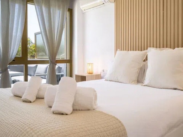 1 Bedrooms Apartment in Elviria