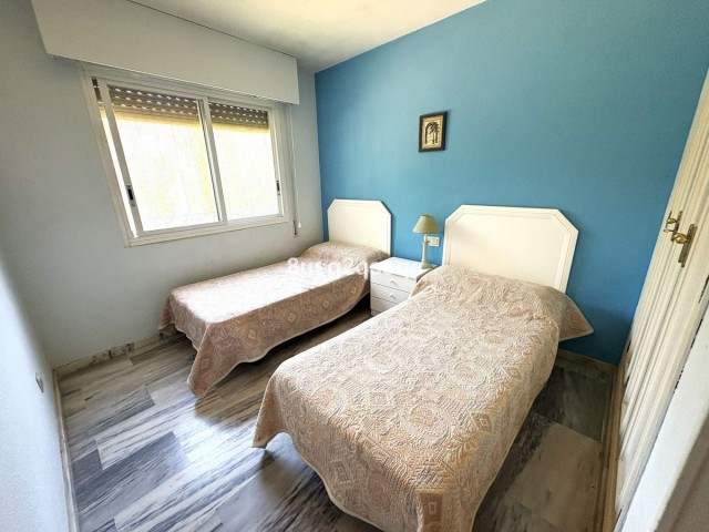 Apartamento con 3 Dormitorios  en Costalita
