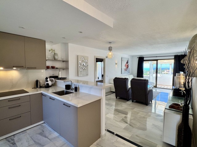 Apartment, Calahonda, R5473510