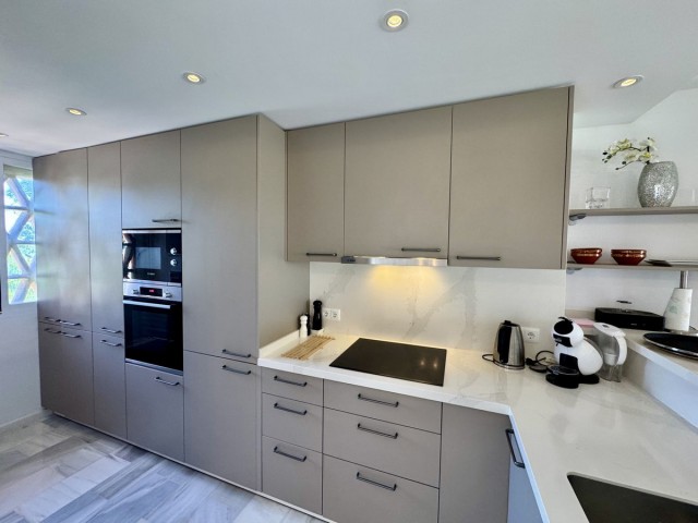 3 Bedrooms Apartment in Calahonda