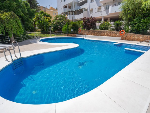 Apartment, La Carihuela, R5473531