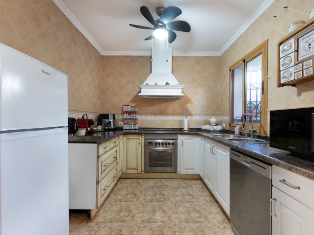 4 Bedrooms Townhouse in La Carihuela