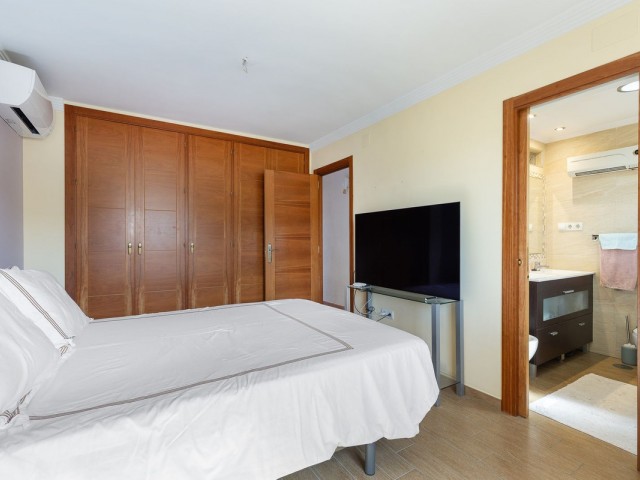 4 Bedrooms Townhouse in La Carihuela
