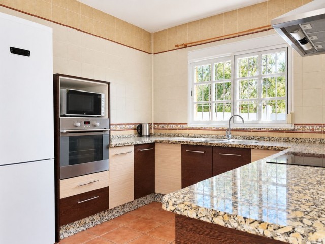 5 Bedrooms Villa in Alhaurín de la Torre