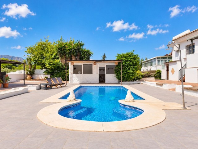 5 Bedrooms Villa in Alhaurín de la Torre