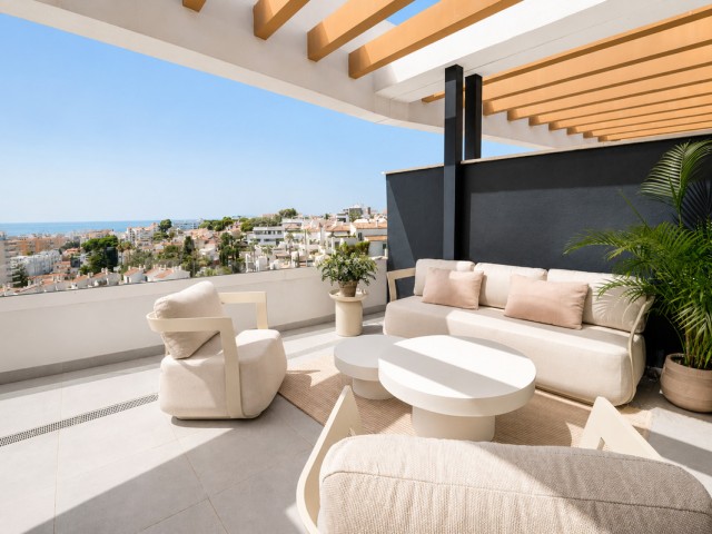 2 Bedrooms Apartment in La Carihuela