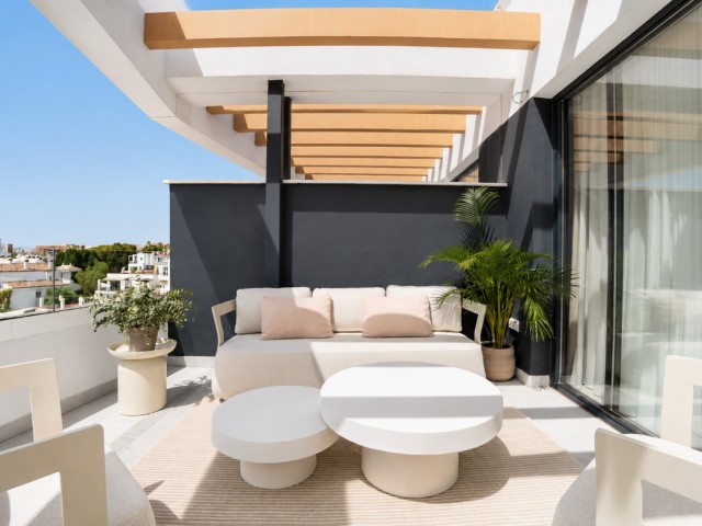 2 Bedrooms Apartment in La Carihuela