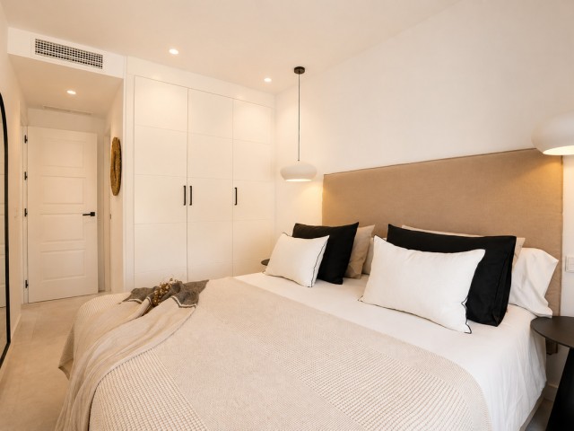 2 Bedrooms Apartment in La Carihuela