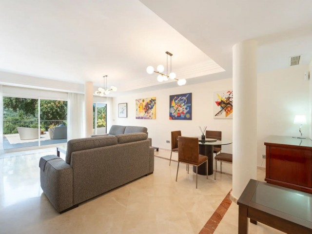 Apartment, San Roque, R5482522