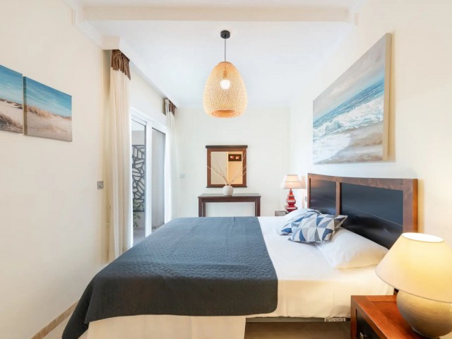 Apartamento con 3 Dormitorios  en San Roque