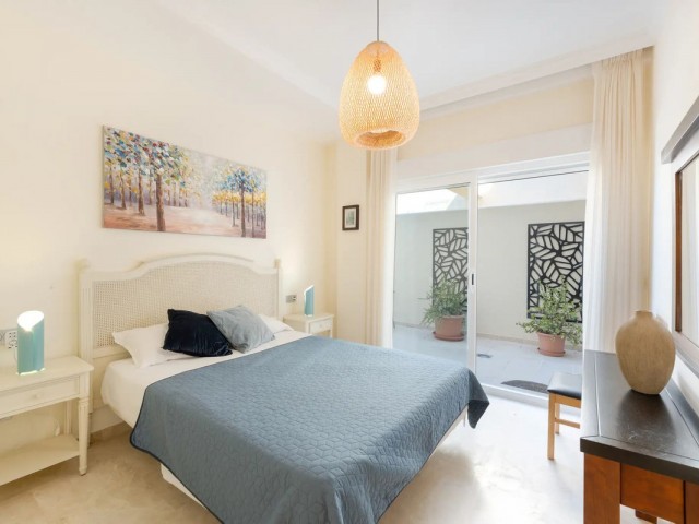 Apartamento con 3 Dormitorios  en San Roque