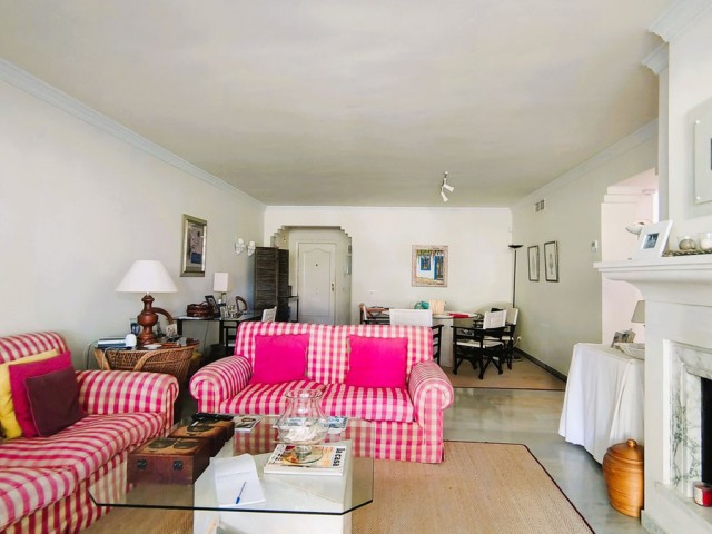 Apartment, Guadalmina Baja, R5484490