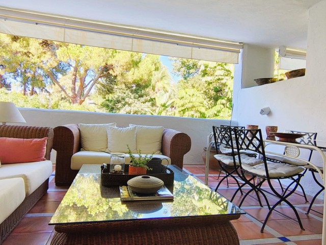Apartment, Guadalmina Baja, R5484490