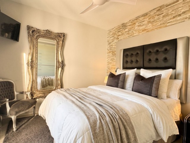 Penthouse in Los Almendros